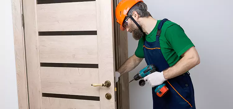 Replace Internal Door Handle with Lock Alabaster
