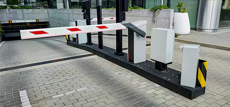 Custom Gate Design & Integration Alabaster